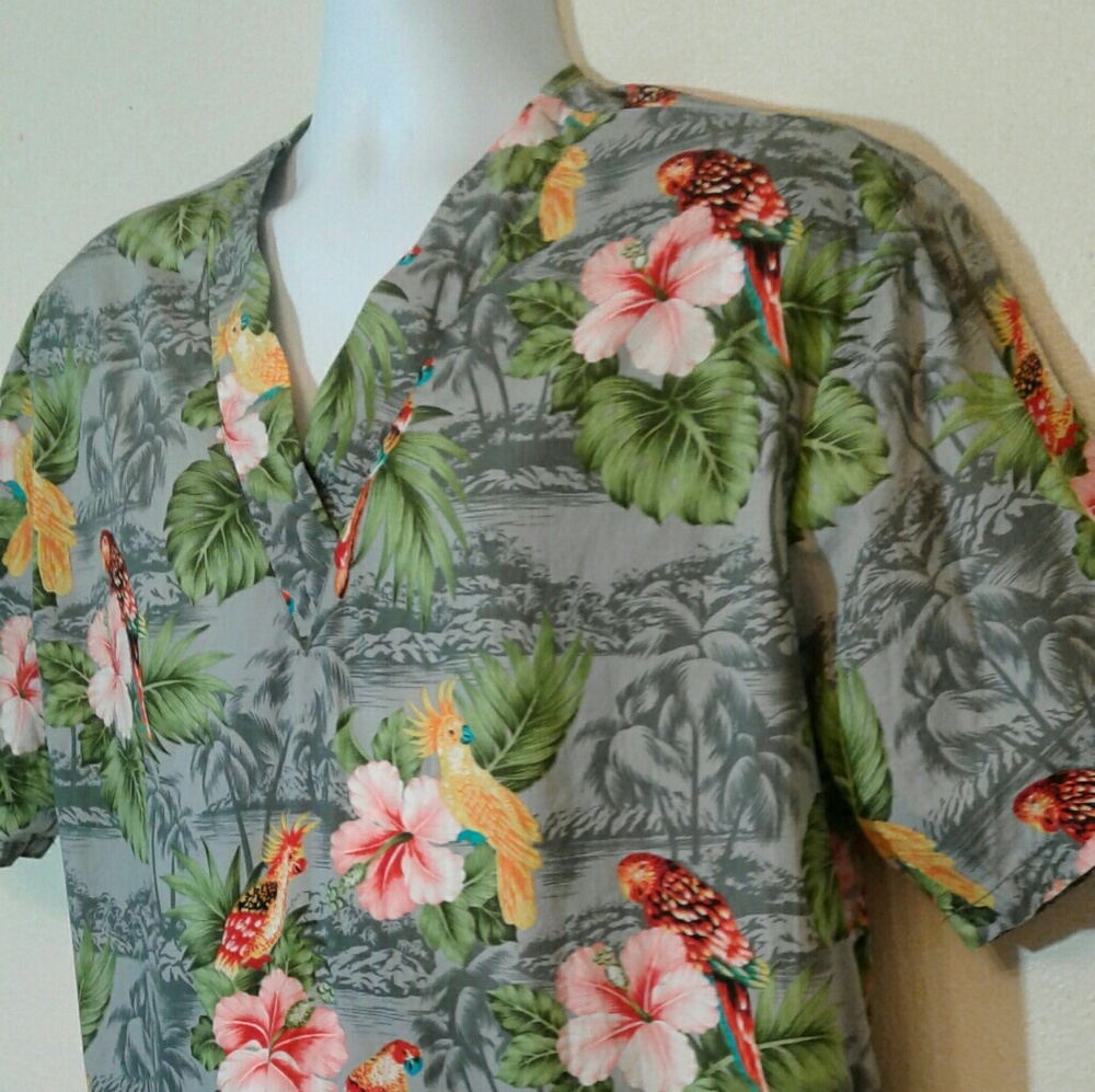 Scrub Top Hawaii